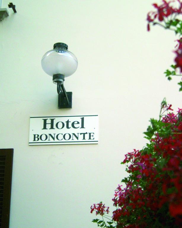 Hotel Bonconte Urbino Exterior photo