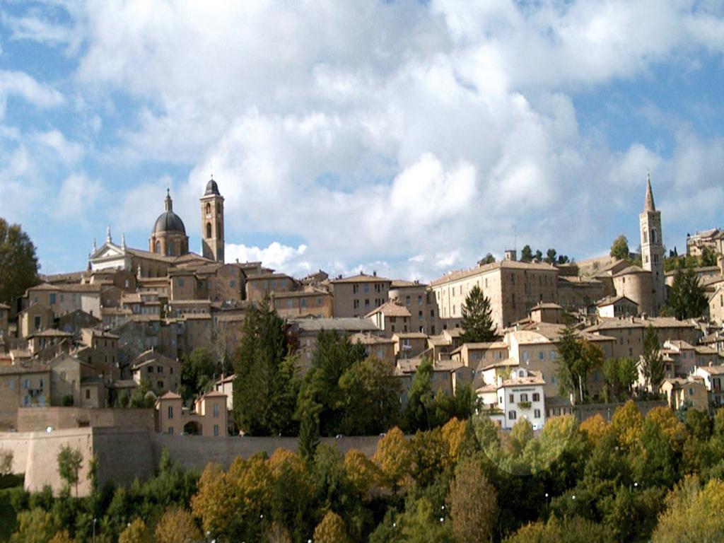 Hotel Bonconte Urbino Exterior photo